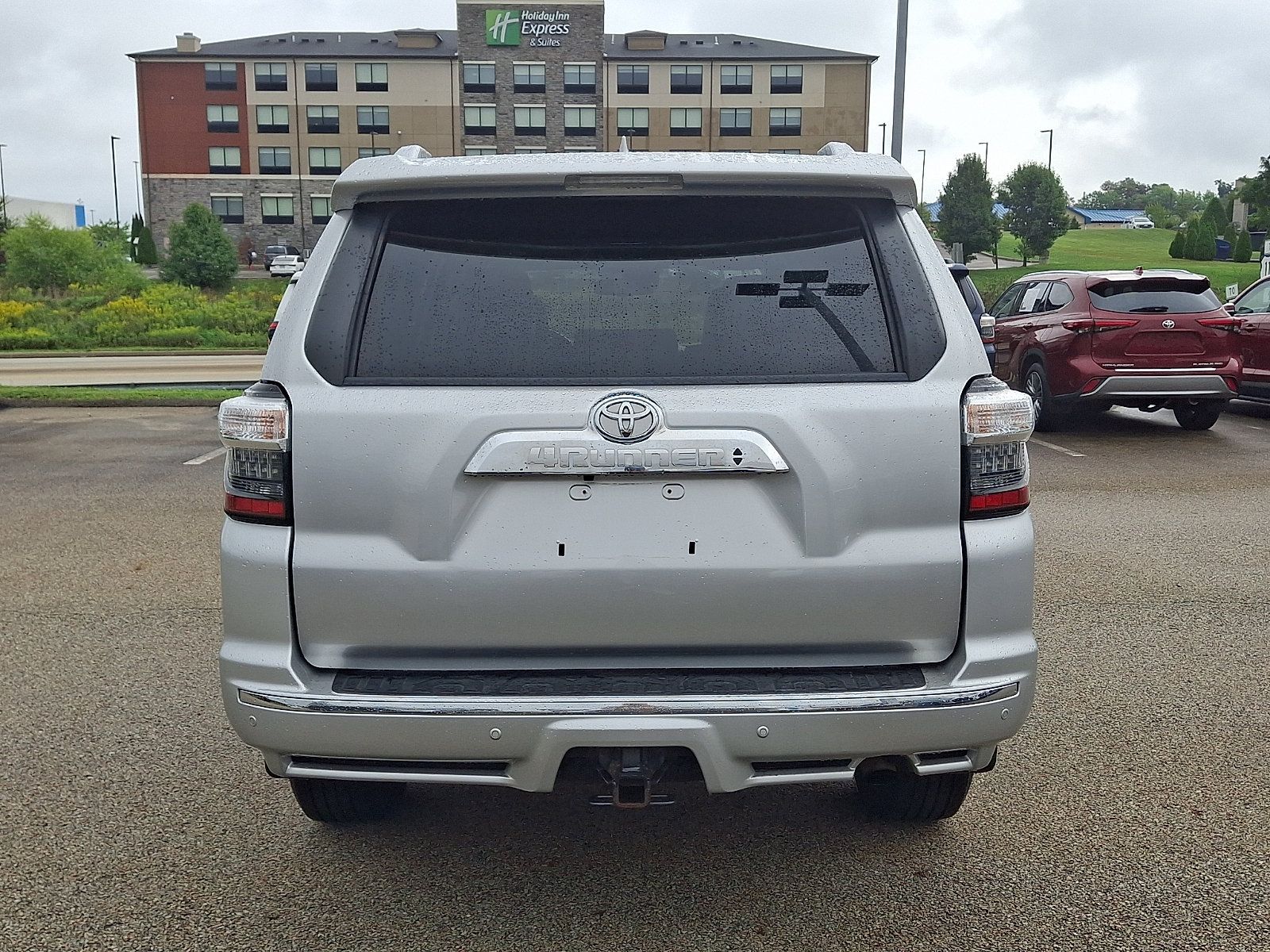 Used 2021 Toyota 4Runner Limited AWD/4WD image 5
