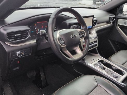 Used 2022 Ford Explorer Timberline w/ Timberline Technology Package AWD/4WD image 12