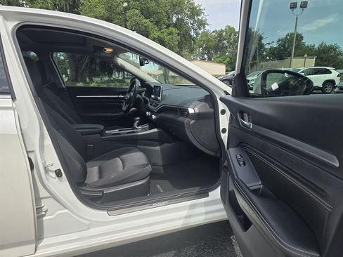Used 2019 Nissan Altima 2.5 SV FWD image 35