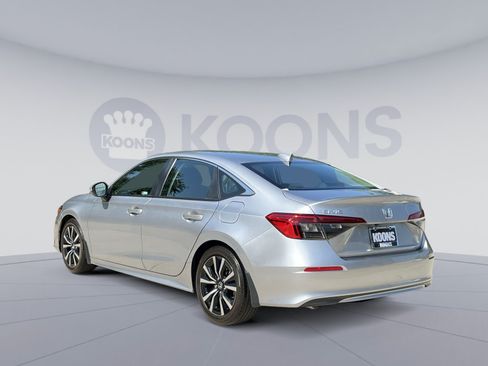 Used 2024 Honda Civic EX image 14