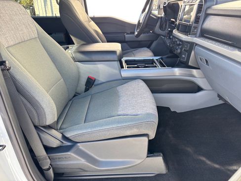 Used 2023 Ford F250 XLT w/ FX4 Off-Road Package image 19