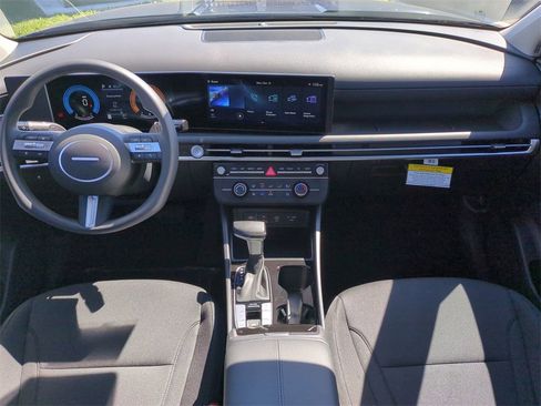 New 2026 Hyundai Tucson SE image 17