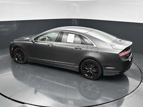 Used 2016 Lincoln MKZ AWD image 26