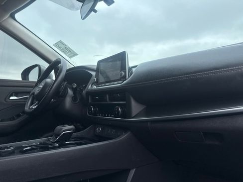 Certified 2023 Nissan Rogue SV AWD/4WD image 26