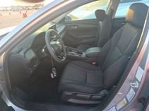 Used 2025 Honda Accord LX image 16