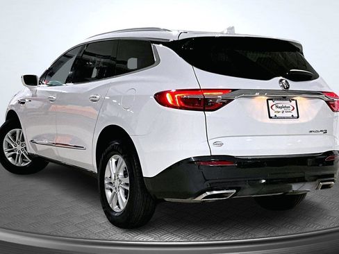Used 2019 Buick Enclave Essence image 13