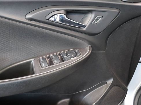 Used 2022 Chevrolet Malibu RS FWD image 14