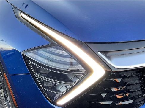 Used 2023 Kia Sportage SX image 31