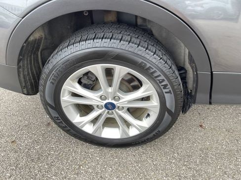 Used 2019 Ford Escape SE AWD/4WD image 39