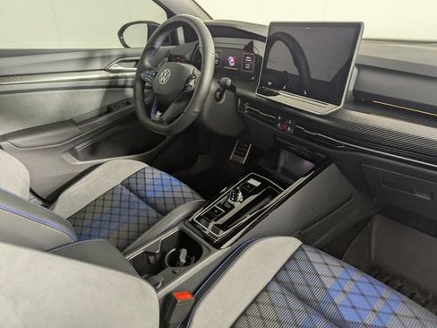 Used 2025 Volkswagen Golf R Black Edition AWD/4WD image 26