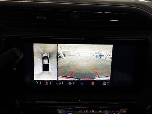 Used 2025 GMC Sierra 2500 AT4X image 10