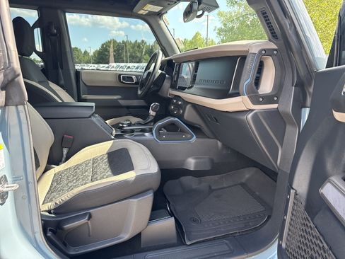 Used 2022 Ford Bronco Wildtrak AWD/4WD image 13