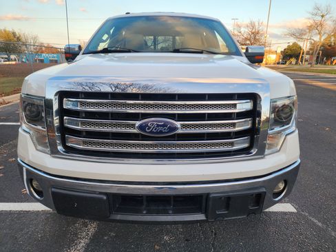 Used 2014 Ford F150 Lariat w/ Equipment Group 502A Luxury image 2