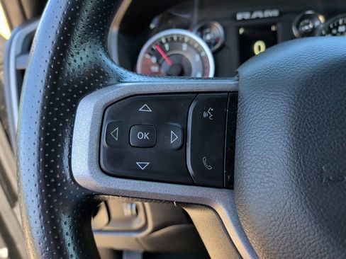 Used 2024 RAM 2500 Tradesman w/ Chrome Appearance Group image 17