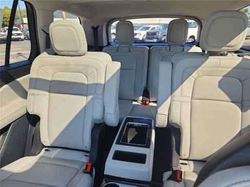 New 2026 Lincoln Aviator Reserve w/ Luxury Package image 15