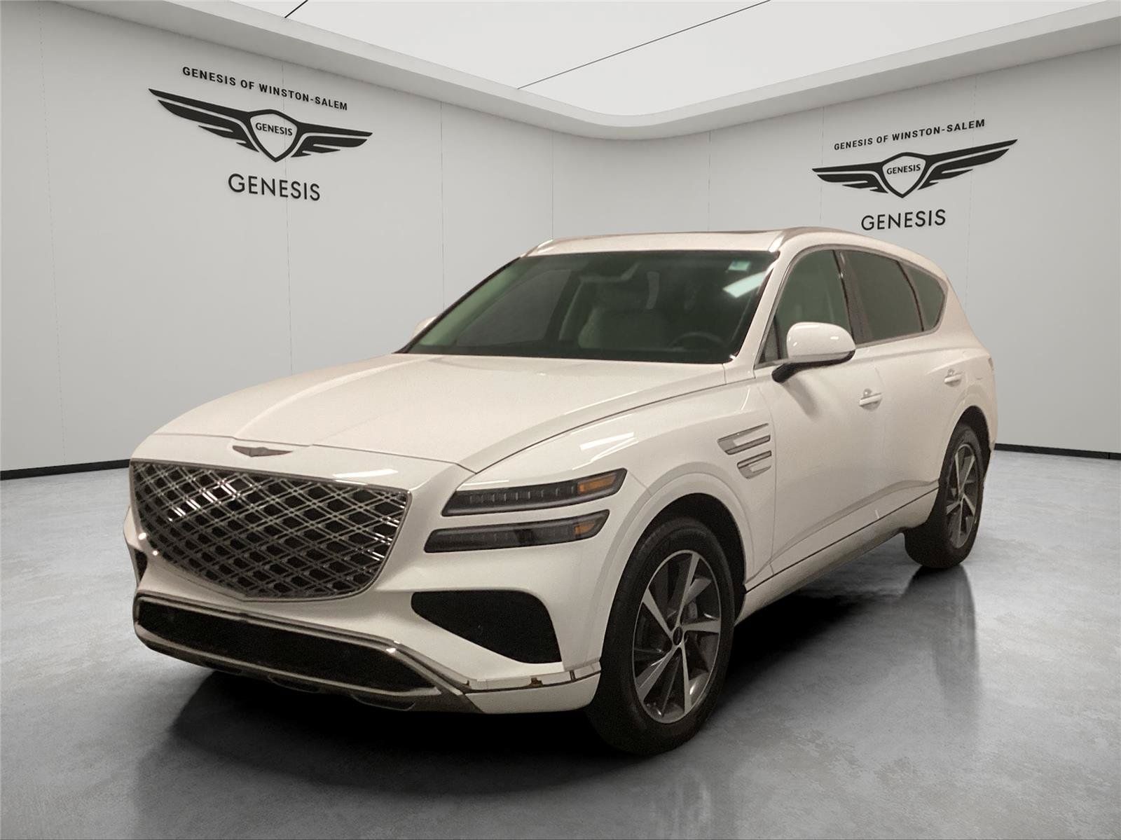 Used 2025 Genesis GV80 2.5T Select AWD/4WD image 1
