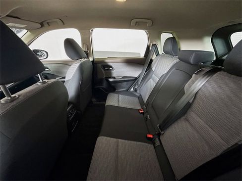 Certified 2023 Nissan Rogue SV image 9