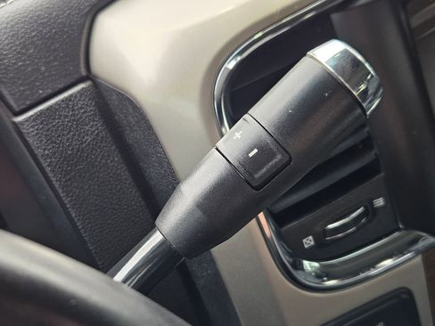 Used 2014 RAM 2500 Laramie w/ Convenience Group AWD/4WD image 17