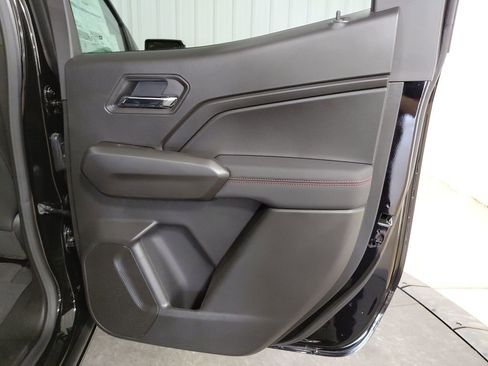 New 2026 Chevrolet Colorado Z71 w/ Technology Package AWD/4WD image 19
