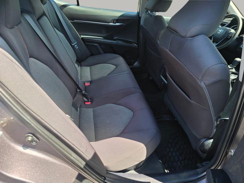 Used 2020 Toyota Camry LE FWD image 25