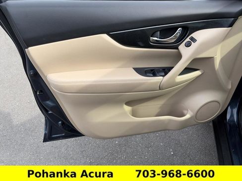 Used 2016 Nissan Rogue SL w/ SL Premium Package AWD/4WD image 24