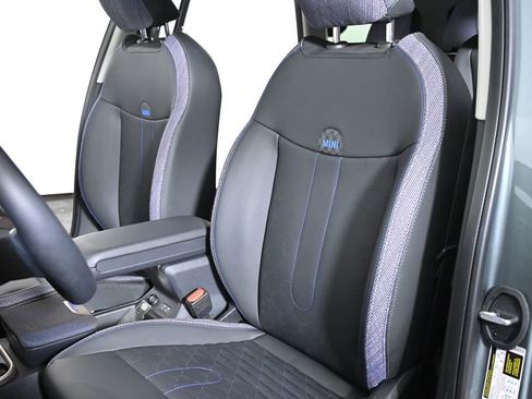 Certified 2025 MINI Cooper Countryman S image 21