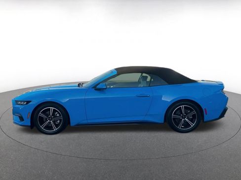 Used 2024 Ford Mustang Premium image 10