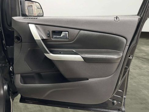 Used 2011 Ford Edge SEL w/ 202A Rapid Spec Order Code image 19