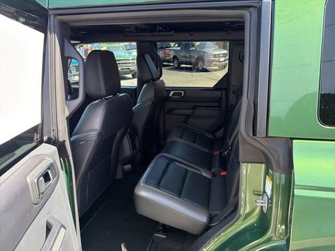 Used 2025 Ford Bronco Outer Banks AWD/4WD image 25