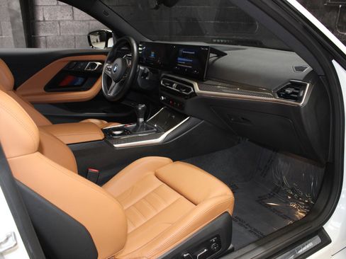 Used 2024 BMW M2 w/ Lighting Package image 37