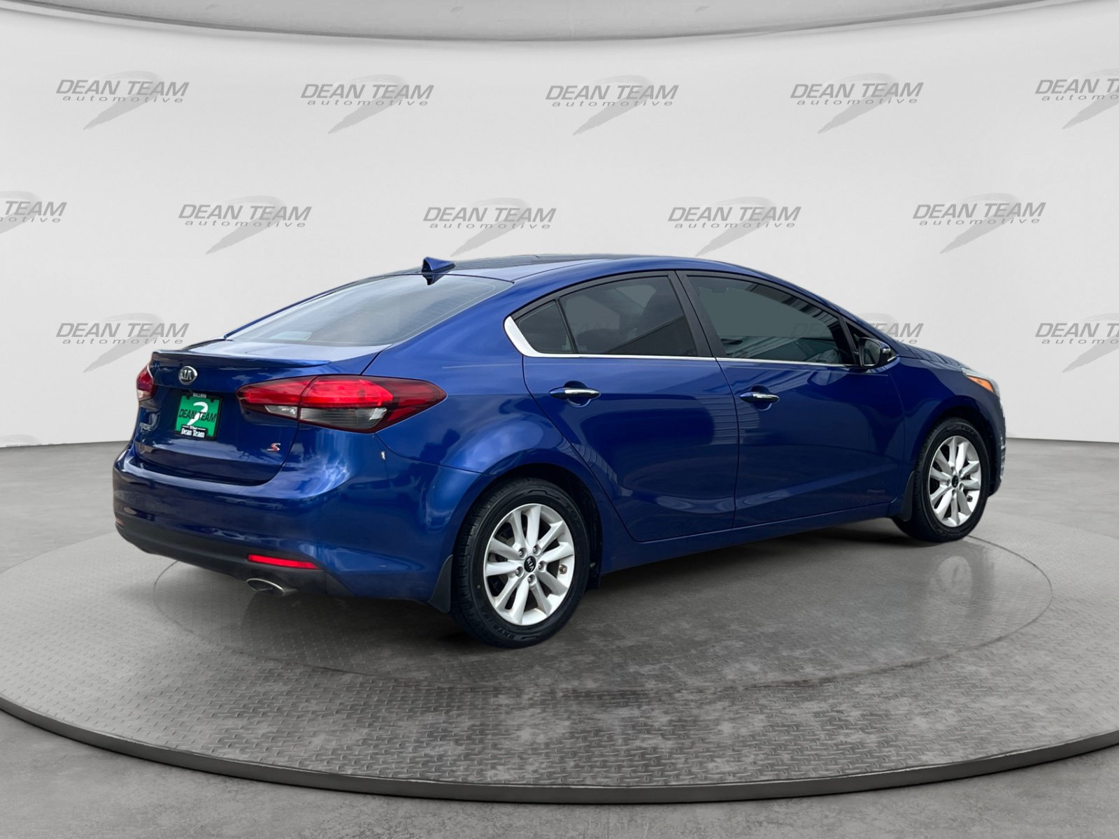 Used 2017 Kia Forte S w/ S Technology Package FWD image 8