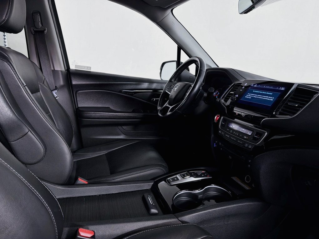 Used 2022 Honda Pilot Elite image 35