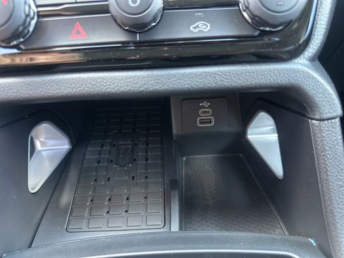 New 2025 Ford Ranger Lariat w/ FX4 Off-Road Package image 17