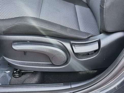 Used 2023 Kia Soul LX w/ LX Technology Package FWD image 23
