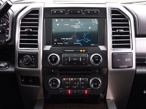 Used 2017 Ford F250 Platinum w/ Platinum Ultimate Package image 47