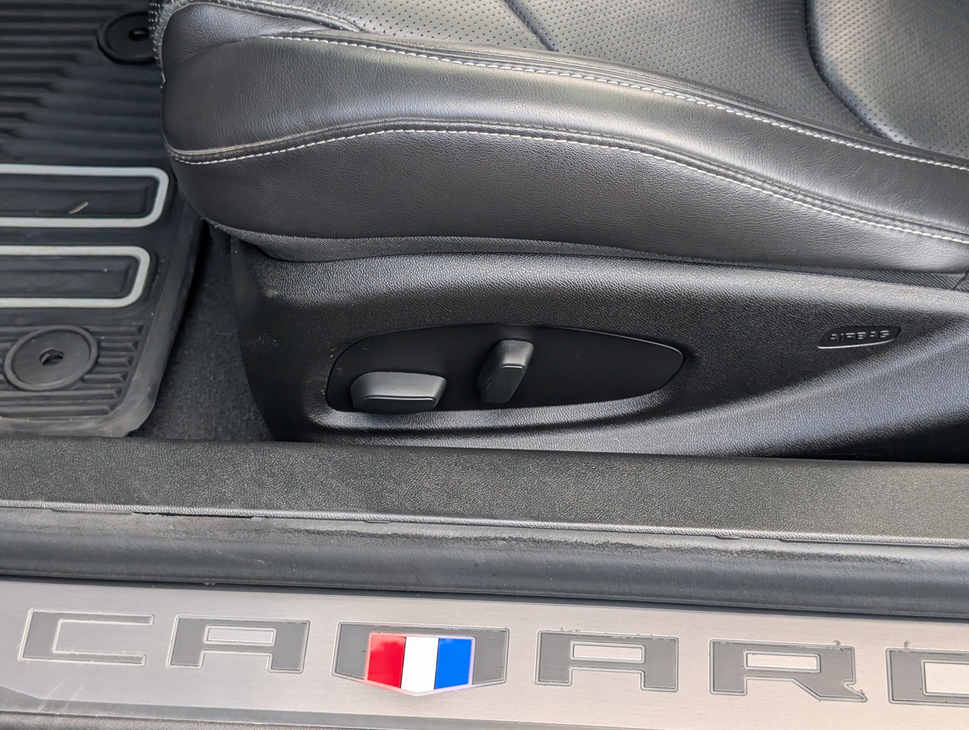 Used 2018 Chevrolet Camaro SS RWD image 20
