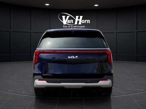 New 2026 Kia Carnival EX image 5