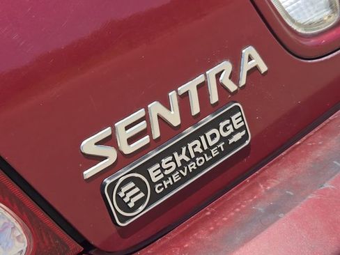 Used 2001 Nissan Sentra GXE FWD image 12