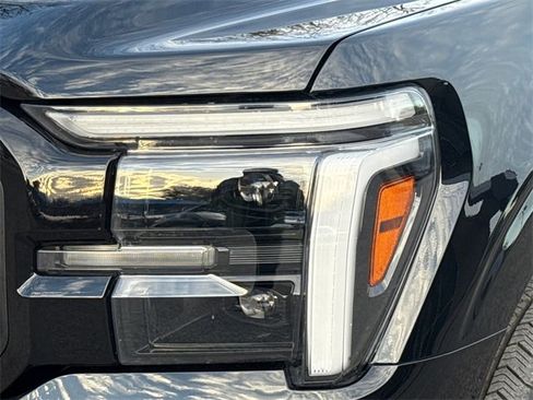 Certified 2025 Ford F150 Lariat w/ Equipment Group 502A High image 4