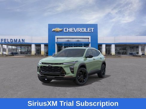 New 2026 Chevrolet Trax ACTIV w/ Sunroof Package FWD image 9