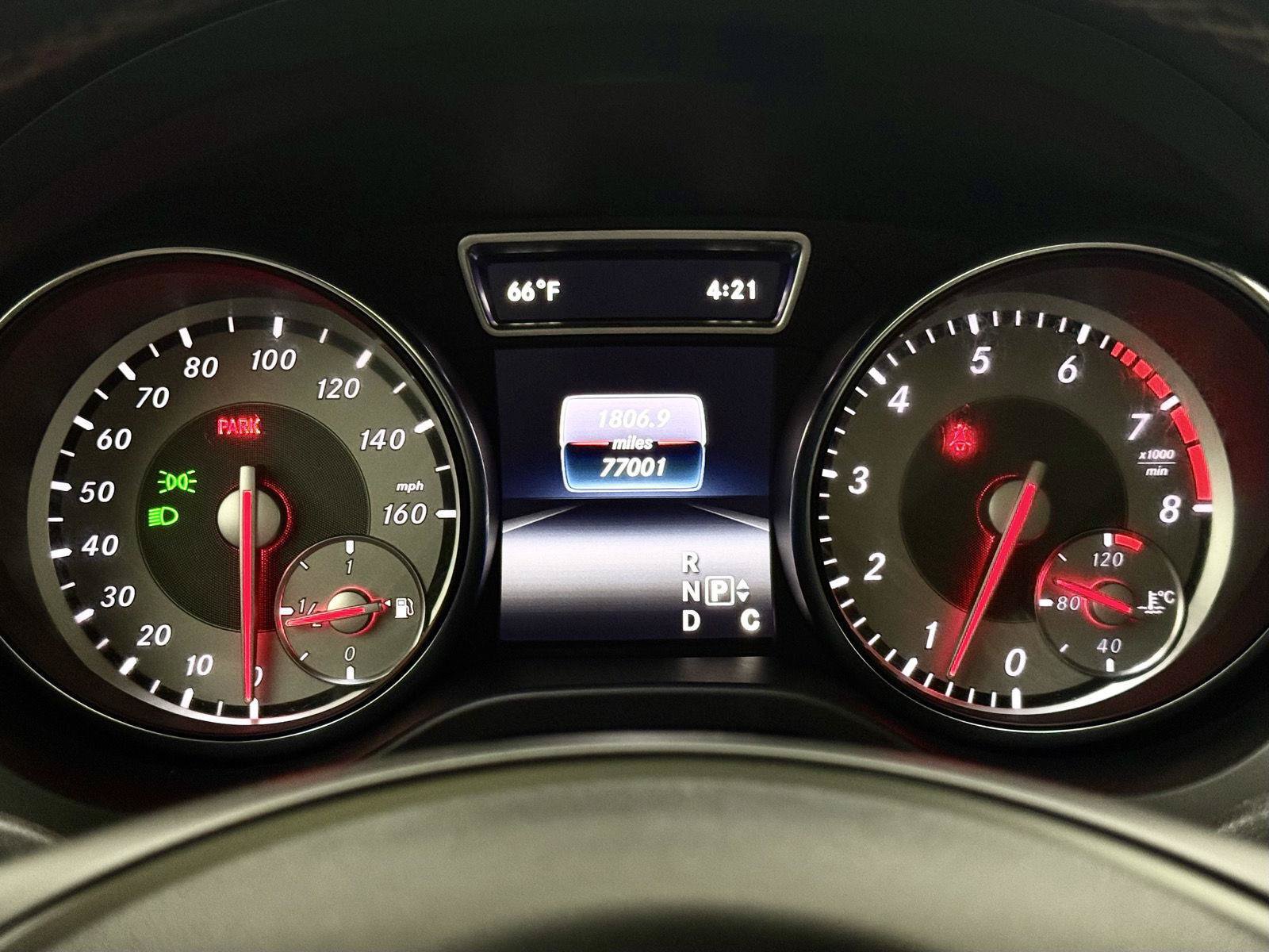 Used 2016 Mercedes-Benz GLA 250 image 27