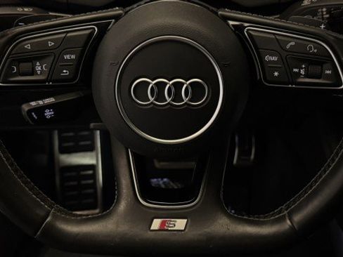 Used 2019 Audi S4 Premium Plus w/ Premium Plus Package image 16