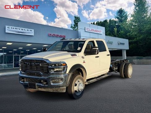 New 2026 RAM 5500 Tradesman w/ Chrome Appearance Group image 1
