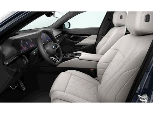 New 2026 BMW 530i w/ M Sport Package image 6