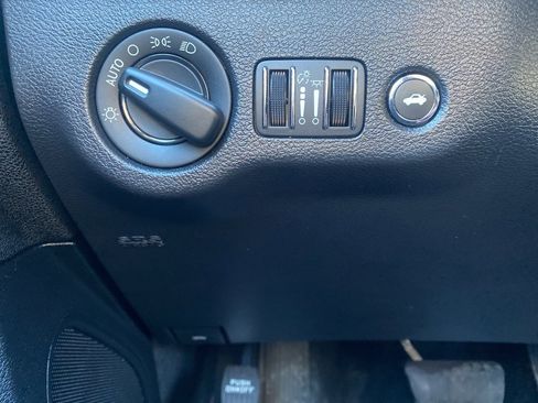 Used 2021 Dodge Charger SXT w/ Leather Interior Group image 13