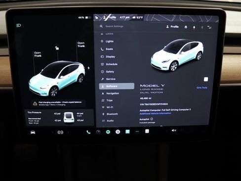 Used 2022 Tesla Model Y Long Range image 20