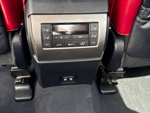 Used 2022 Lexus GX 460 Luxury w/ Sport Design Package AWD/4WD image 18