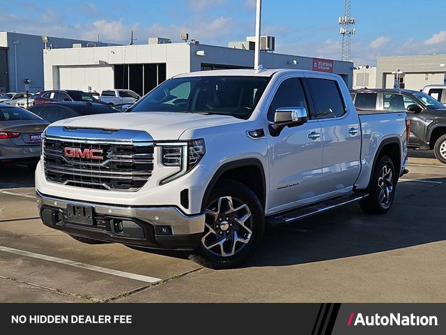Used 2025 GMC Sierra 1500 SLT AWD/4WD image 1