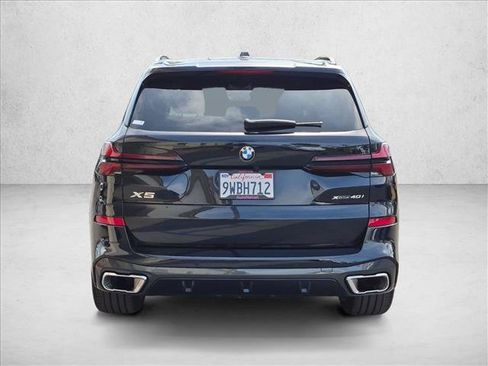Used 2026 BMW X5 xDrive40i w/ M Sport Package AWD/4WD image 7