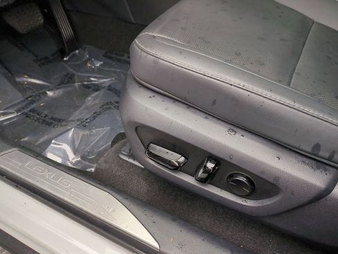 Certified 2024 Lexus NX 250 FWD image 16